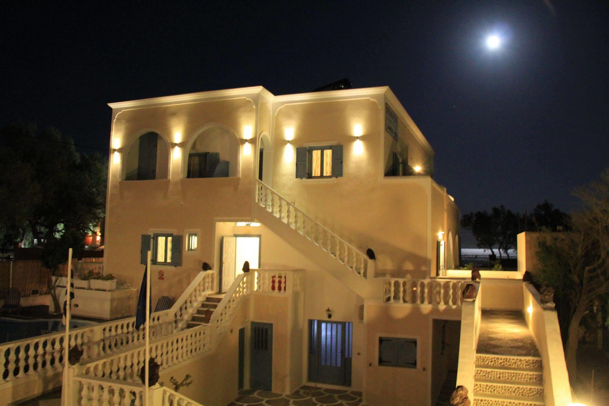 Stelios Place Perissa  Bagian luar foto